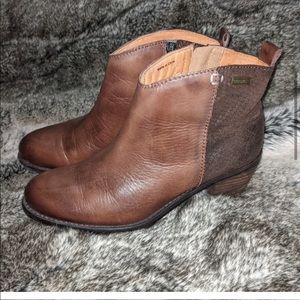 Pikolinos Andorra Brown Ankle Boots